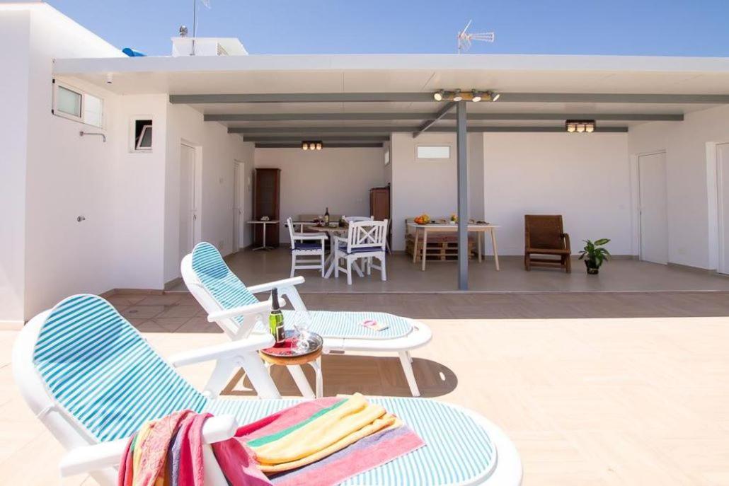 Casa Sunshine Paradise เบซินดาริโอ ภายนอก รูปภาพ